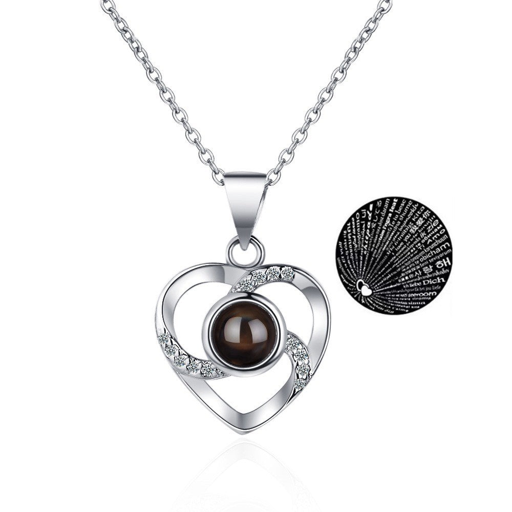 Collier "Je t’aime en 100 langues" - éternisez votre amour en beauté